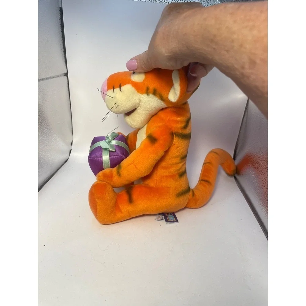 Gund Disney‎ Tigger with Gift Plush Pooh 100 Acre Collection 11